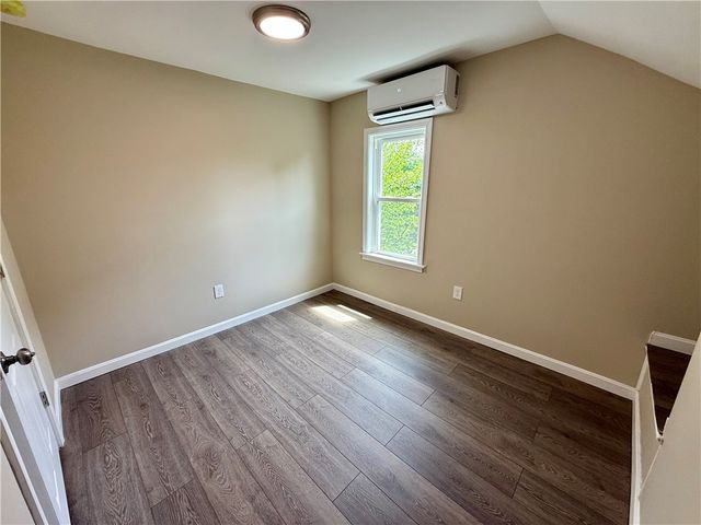 60 Whittier Avenue 3, Providence, RI 02909