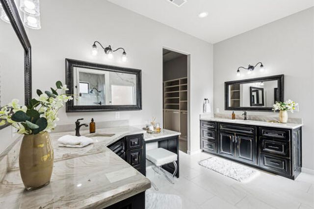 5005 Alberta Avenue NE, Rio Rancho, NM 87144