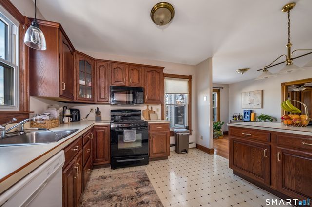 141 West Broad Street, Stonington, CT 06379