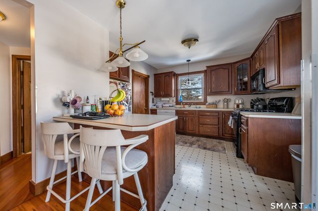 141 West Broad Street, Stonington, CT 06379