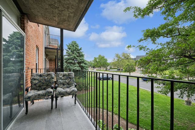 5101 Carriageway Drive 210, Rolling Meadows, IL 60008