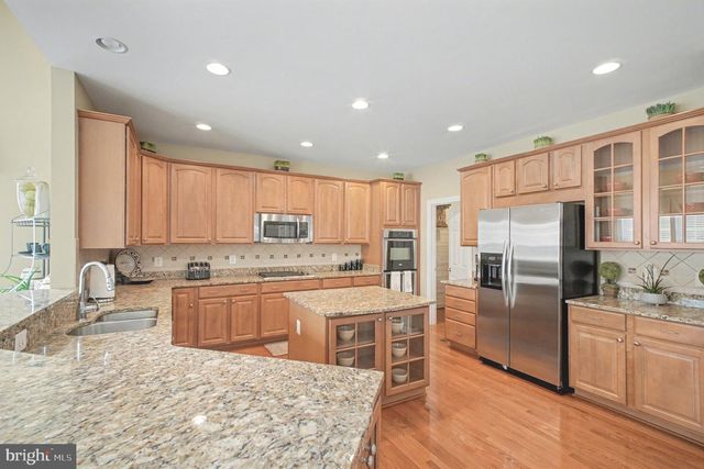 37 PALISADES DR, Stafford, VA 22554