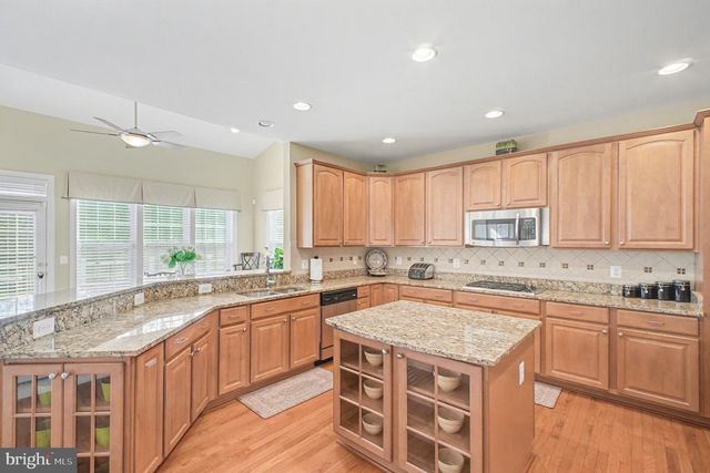 37 PALISADES DR, Stafford, VA 22554