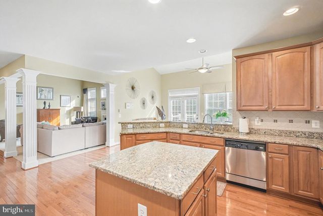 37 PALISADES DR, Stafford, VA 22554