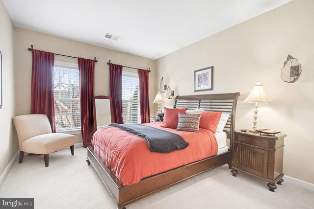 37 PALISADES DR, Stafford, VA 22554