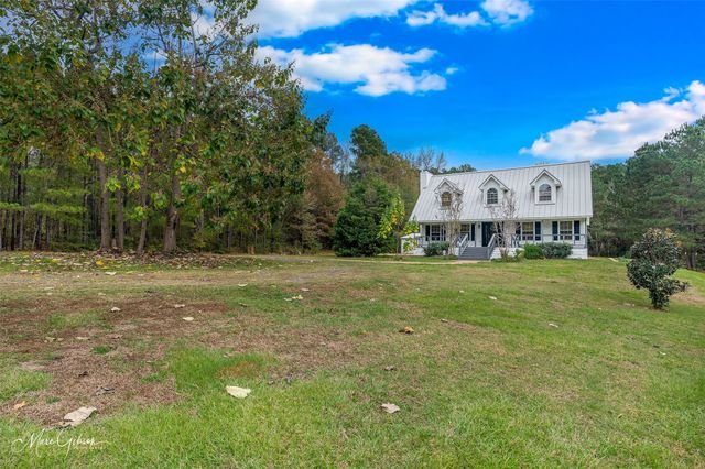 1140 Linton Road, Benton, LA 71006