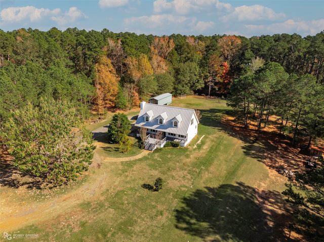 1140 Linton Road, Benton, LA 71006