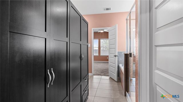 724 Clara Park, New Braunfels, TX 78130