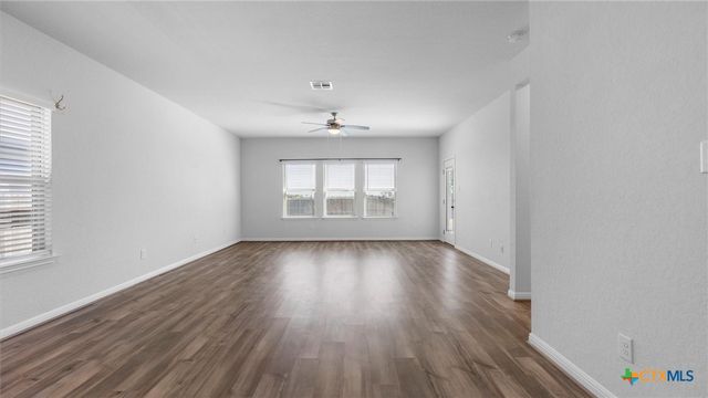 724 Clara Park, New Braunfels, TX 78130