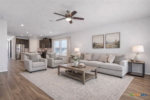 724 Clara Park, New Braunfels, TX 78130