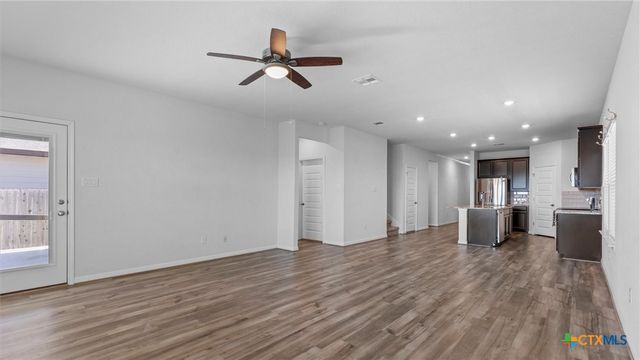 724 Clara Park, New Braunfels, TX 78130