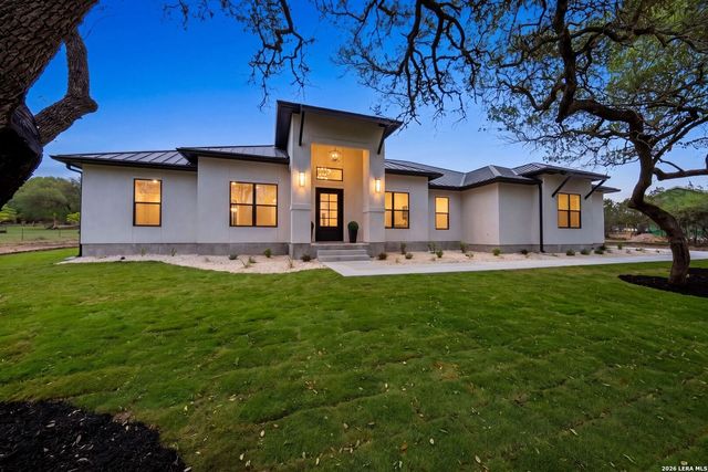 728 Mountain Creek Trail, Boerne, TX 78006