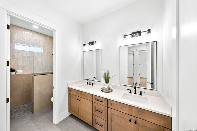 728 Mountain Creek Trail, Boerne, TX 78006