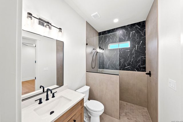728 Mountain Creek Trail, Boerne, TX 78006