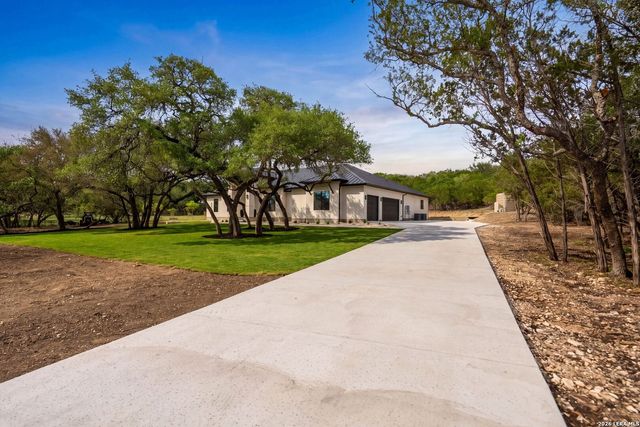 728 Mountain Creek Trail, Boerne, TX 78006