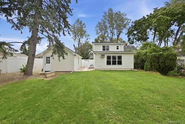 3849 Wesley Street, Seaford, NY 11783