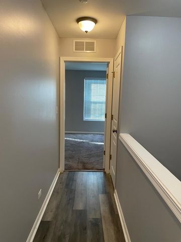 416 Conservatory Lane, Aurora, IL 60502