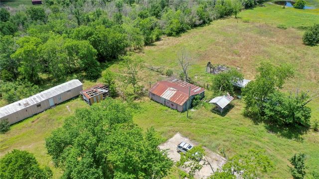 5612 Fm 247 Farm to Market Road, Midway, TX 75852
