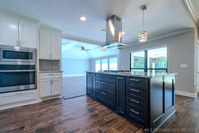 7020 E 89th Street, Tulsa, OK 74133