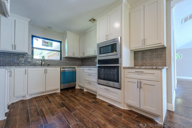 7020 E 89th Street, Tulsa, OK 74133
