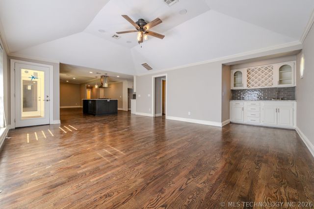 7020 E 89th Street, Tulsa, OK 74133