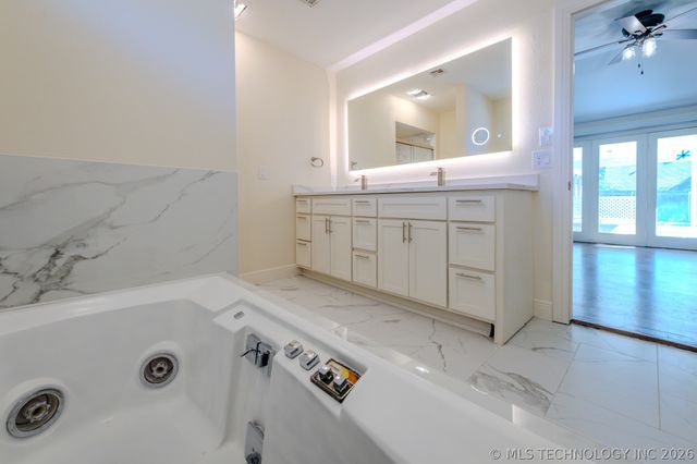 7020 E 89th Street, Tulsa, OK 74133