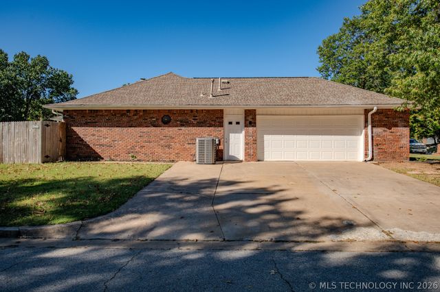 7020 E 89th Street, Tulsa, OK 74133