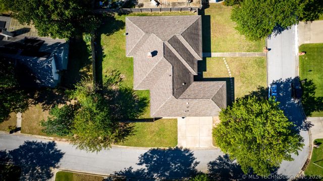 7020 E 89th Street, Tulsa, OK 74133