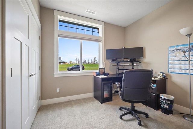 924 E Handy Rd, Colbert, WA 99005
