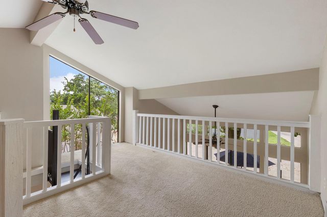49 April Village, Conroe, TX 77356