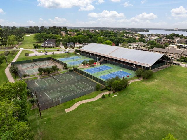 49 April Village, Conroe, TX 77356