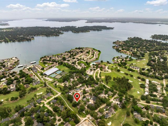 49 April Village, Conroe, TX 77356