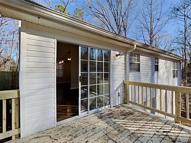 5665 Lakeview Court, Gainesville, GA 30506