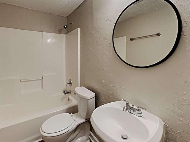 5665 Lakeview Court, Gainesville, GA 30506