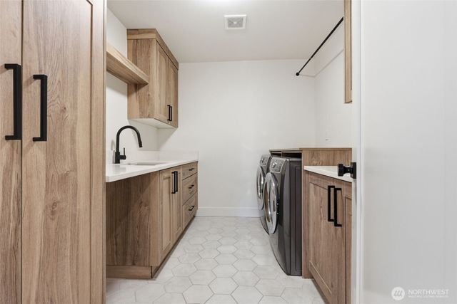 915 NE 146th Street, Vancouver, WA 98685