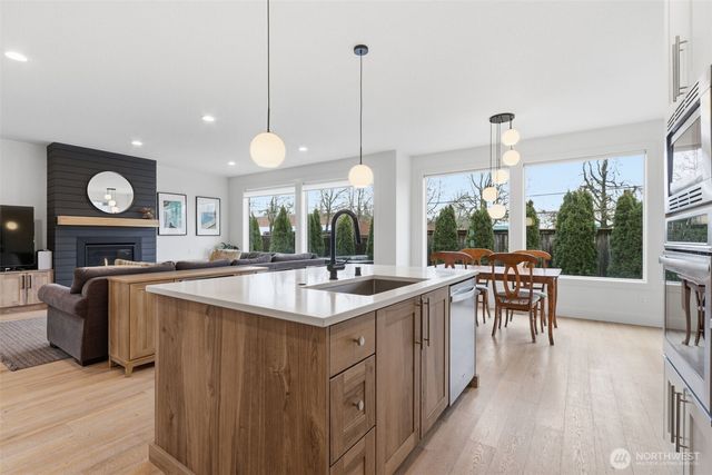 915 NE 146th Street, Vancouver, WA 98685