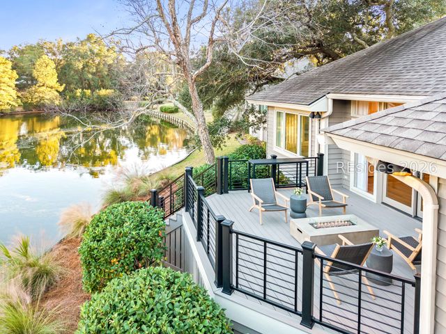 32 Spartina Ct, Hilton Head Island, SC 29928