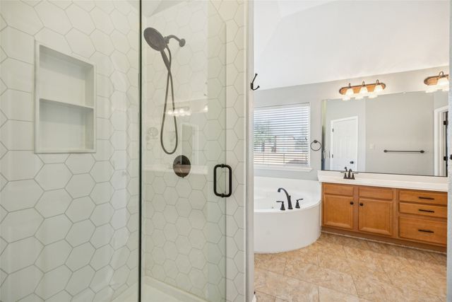 100 Lorient Drive, Mansfield, TX 76063