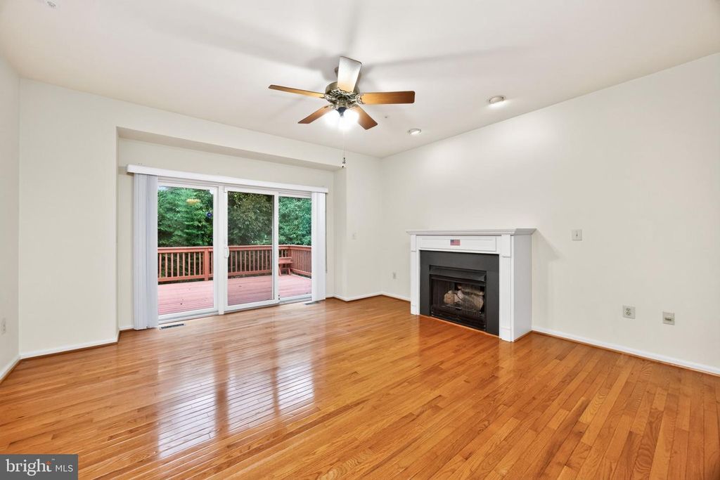 19 STUART DR #19, NORRISTOWN, PA 19401 — photo 2