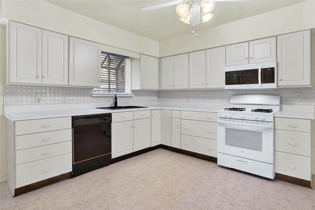 628 Westwood Drive, Richardson, TX 75080