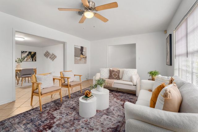 8911 Little Walnut PKWY, Austin, TX 78758