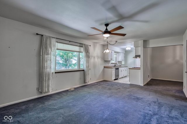 8230 Shadow Circle, Indianapolis, IN 46260