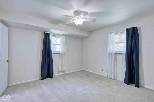 8230 Shadow Circle, Indianapolis, IN 46260