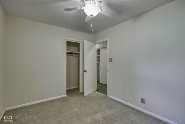 8230 Shadow Circle, Indianapolis, IN 46260
