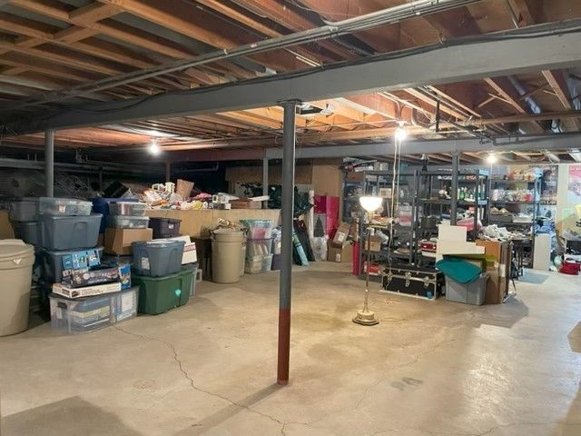 955 Summit Drive, Deerfield, IL 60015