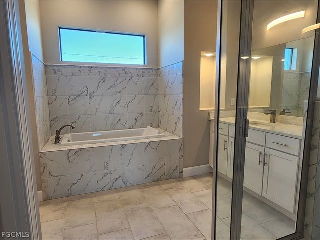 3504 NW 15th TER, Cape Coral, FL 33993