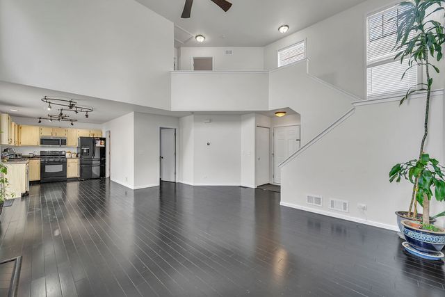 119 E Aspen Circle, Hainesville, IL 60030