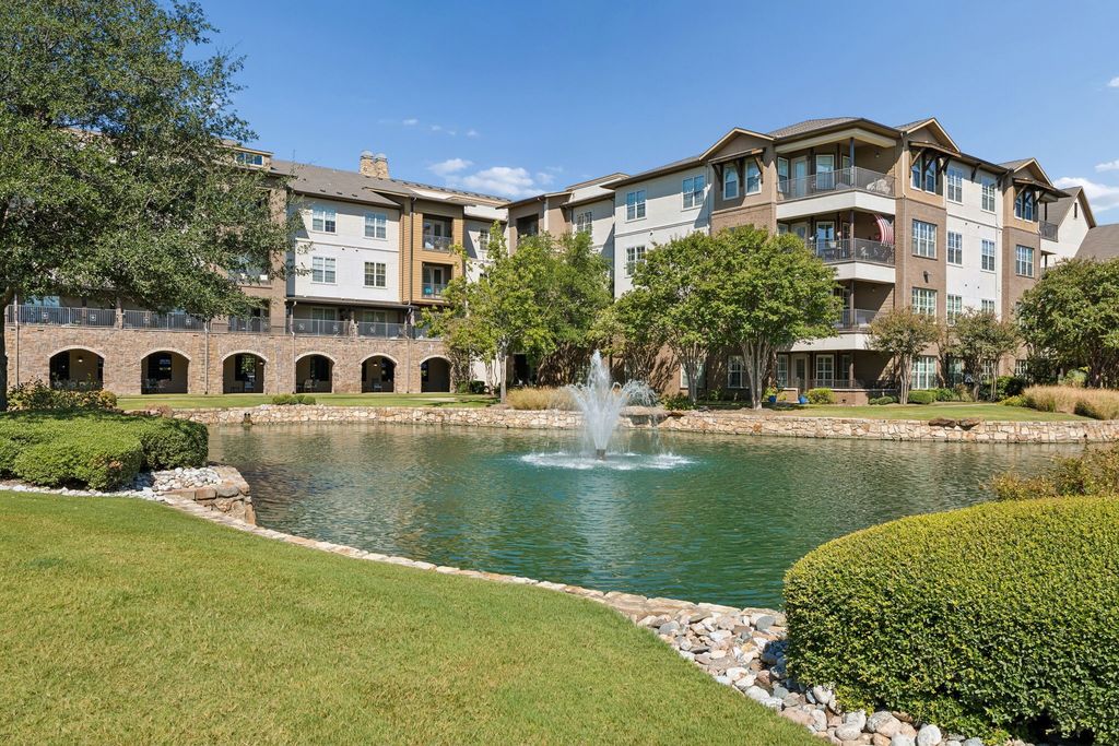 301 Watermere Drive 222, Southlake, TX 76092 — exterior