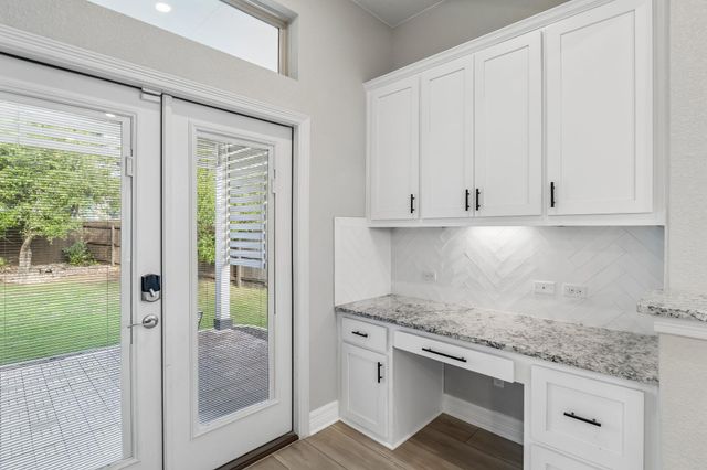 2009 Running Brushy BND, Leander, TX 78641