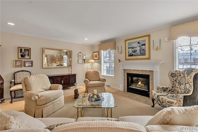 39 Wickendon Court, Amherst, NY 14221